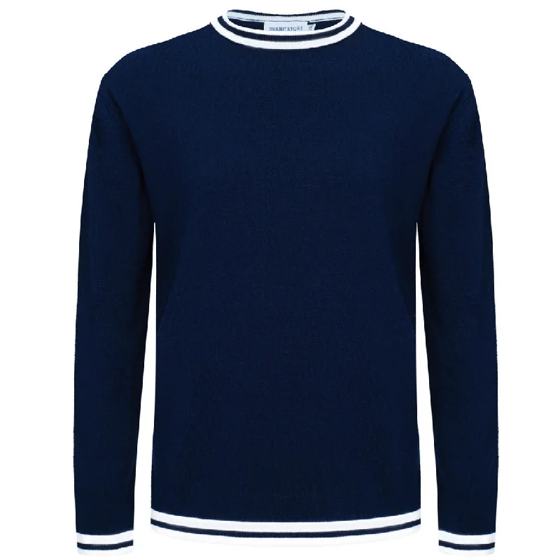 Men's Navy Blue Knitted Long Sleeve Solid T-Shirt