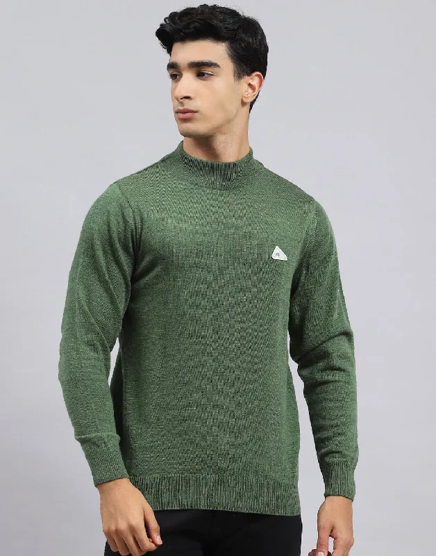 Men Green Solid Turtle Neck Full Sleeve Pullover